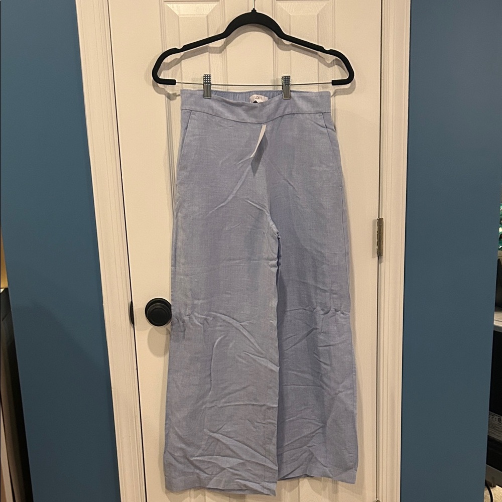 Women’s Light Blue linen Wide-Leg Pants with elastic back.